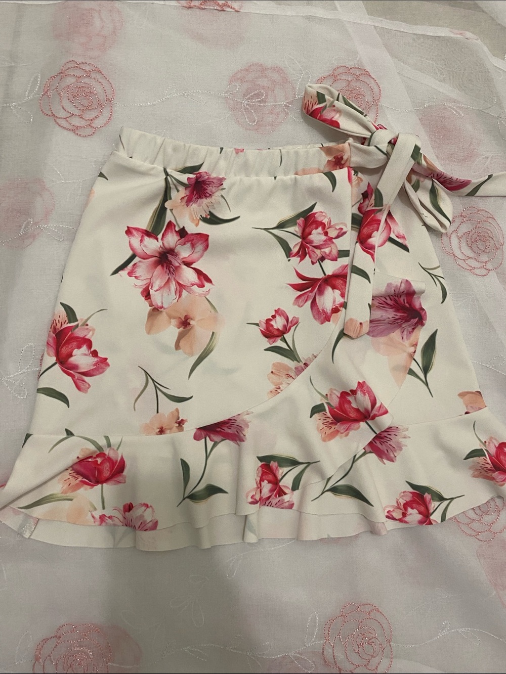 New Look White Floral Wrap Mini Skirt with Pink Flowers